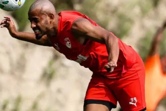 Atacante Sorriso, ex-Athletico, inicia jornada europeia no Santa Clara