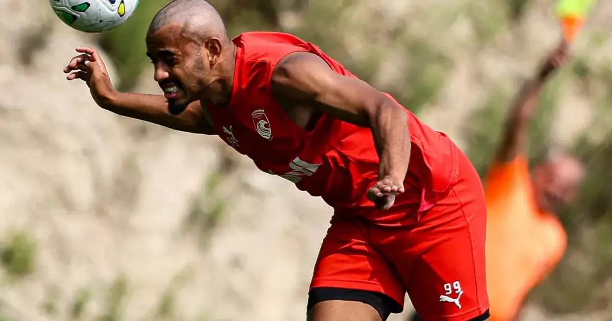 Atacante Sorriso, ex-Athletico, inicia jornada europeia no Santa Clara