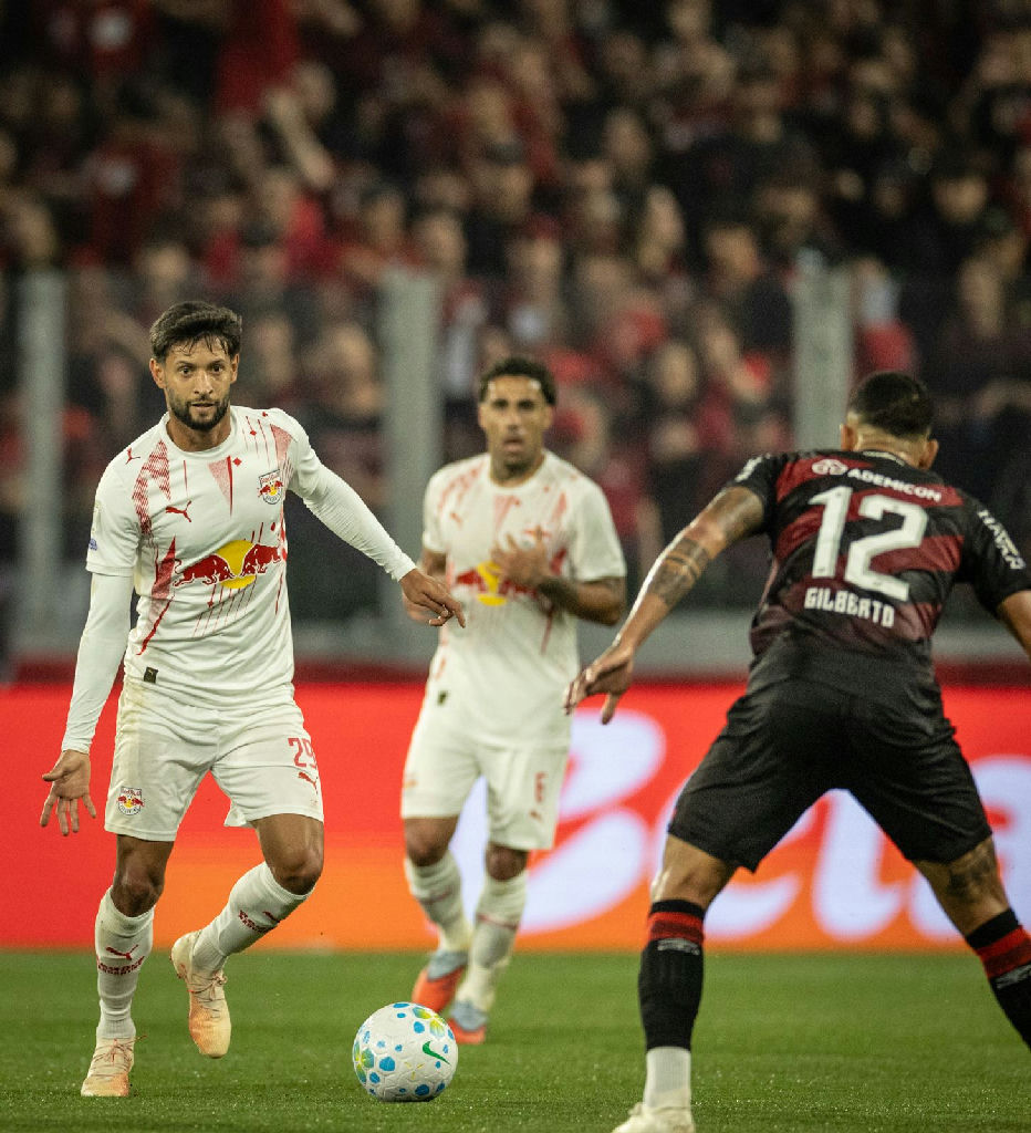 Athletico-pr e Bragantino empatam em duelo equilibrado pelo Brasileirão