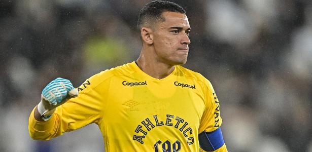 Athletico utiliza dois capitães em campo durante confronto contra o Botafogo