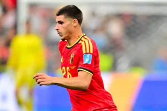 Atlético de Madrid formaliza oferta milionária por Matías Fernández-pardo