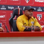 Auxiliar de Roger Machado processa São Paulo por verbas rescisórias
