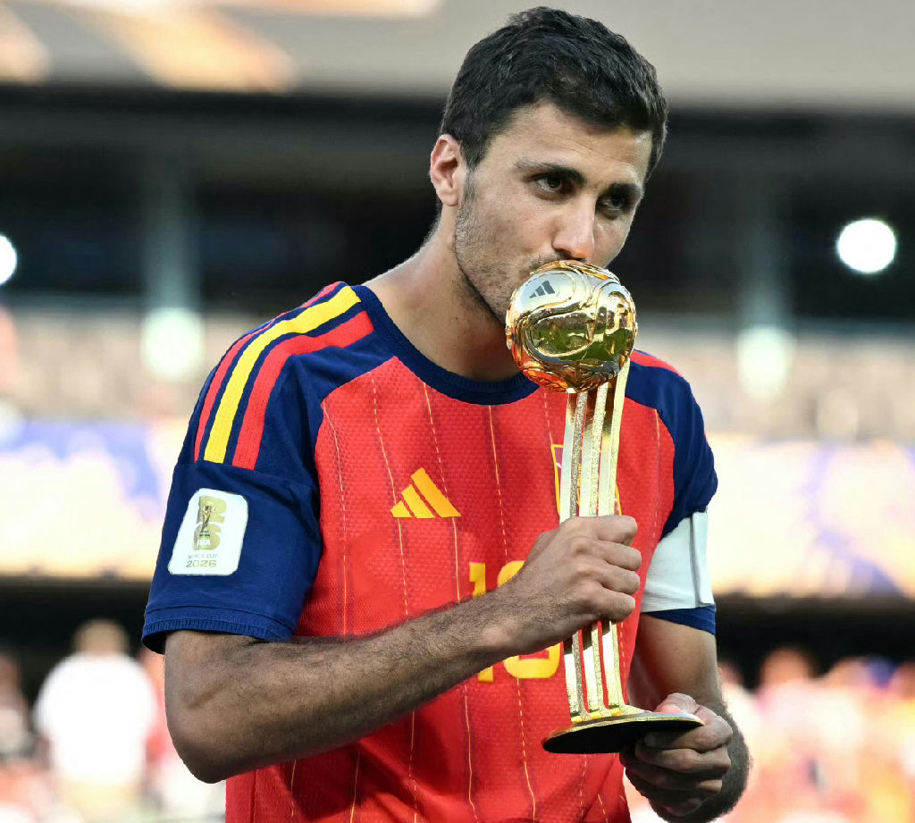 Barcelona acerta compra de Rodri por 75 milhões de euros junto ao Manchester City