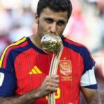Barcelona monitora situação de Rodri em meio a negociações com Real Madrid