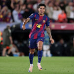 Barcelona oficializa retorno de João Cancelo para reforçar elenco de Hansi Flick
