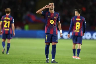 Barcelona rejeita oferta inicial do Paris Saint-germain pelo atacante Ferran Torres