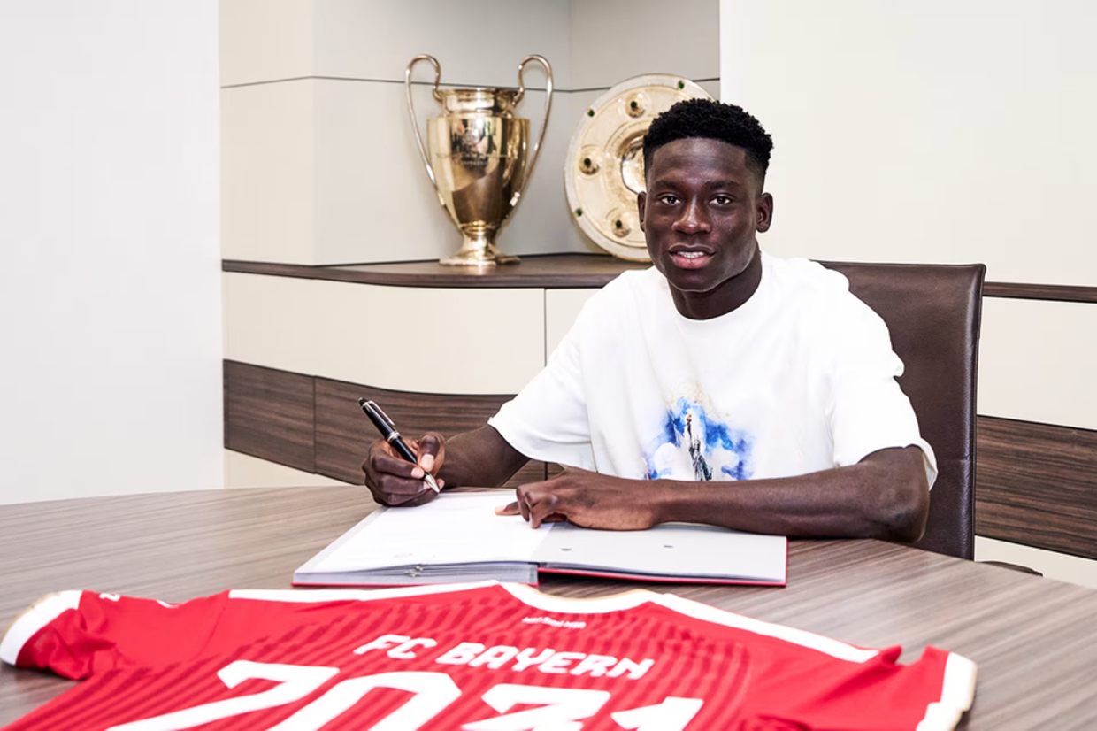 Bayern de Munique garante permanência de Bara Ndiaye até 2031