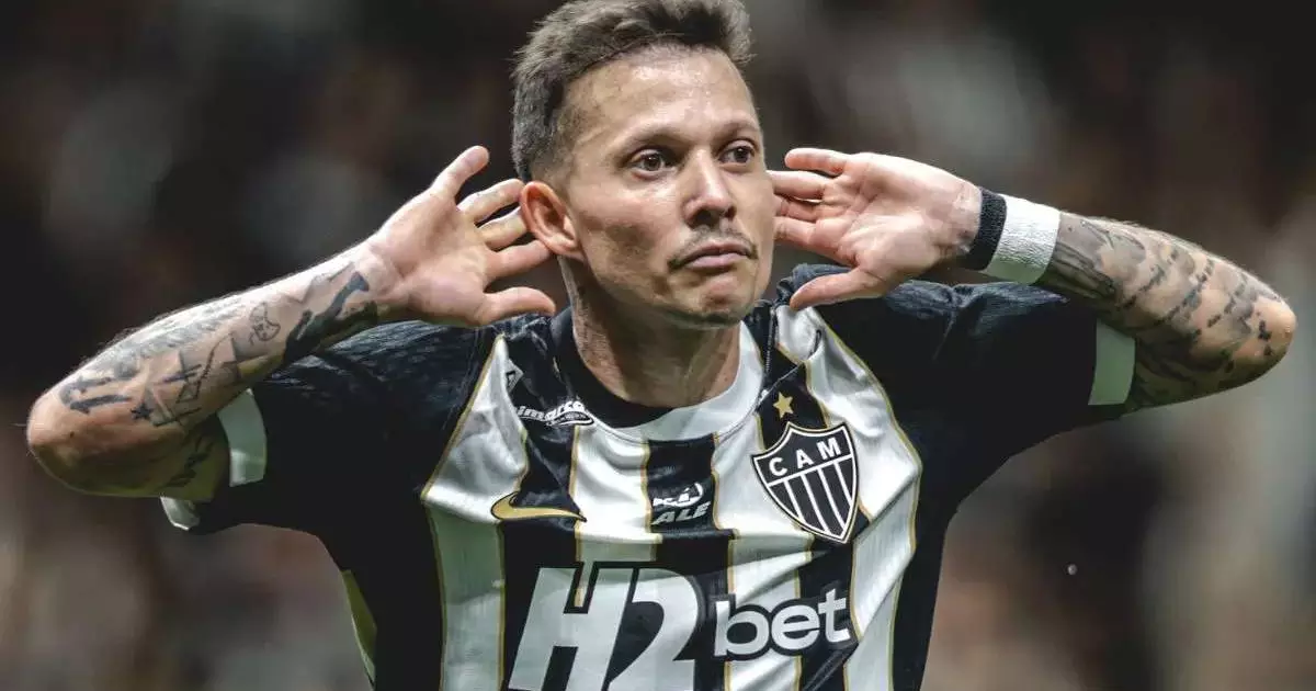Bernard critica postura do Atlético-mg após empate com o Remo