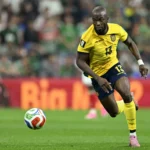 Boca Juniors oficializa a contratação do atacante Enner Valencia