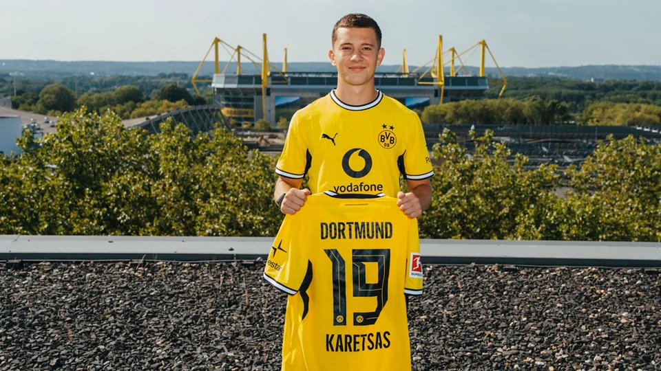Borussia Dortmund oficializa a chegada da promessa Konstantinos Karetsas
