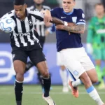 Botafogo ajusta esquema tático e busca equilíbrio para duelo contra o Cienciano