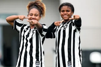 Botafogo atropela União Central por 22 a 0 na abertura do Carioca Feminino Sub-20
