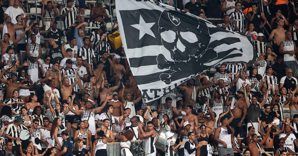 Botafogo busca virada histórica na Sul-americana com apoio da torcida