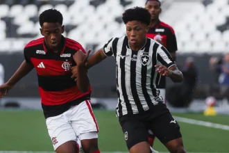 Botafogo e Flamengo empatam em duelo movimentado pelo Campeonato Brasileiro Sub-17
