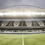 Botafogo e Fluminense duelam no Nilton Santos por vaga na Libertadores