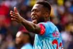 Botafogo enfrenta concorrência internacional para contratar o zagueiro Chancel Mbemba
