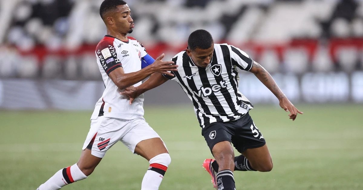 Botafogo falha NO início, reage tarde e PERDE PARA o Athletico-pr NO Nilton Santos