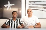 Botafogo garante permanência de Cauã Machado com primeiro contrato profissional