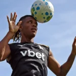 Botafogo mantém cautela sobre suposto interesse do Atalanta em Danilo