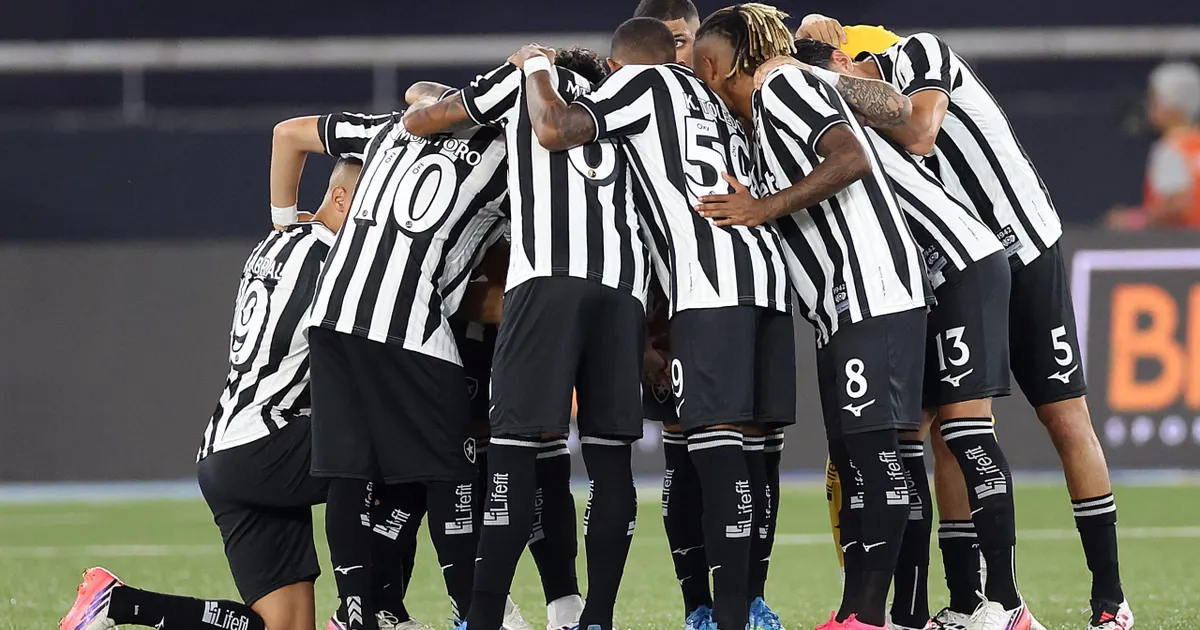Botafogo mantém posição na tabela do Brasileirão antes de confronto decisivo