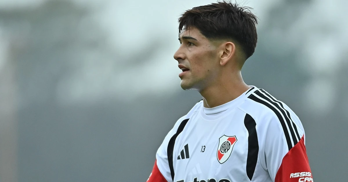 Botafogo monitora situação do zagueiro Lautaro Rivero, do River Plate