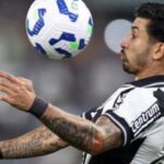 Botafogo negocia transferência de Santiago Rodríguez para o Columbus Crew