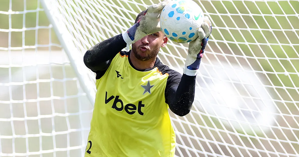 Botafogo prepara mudanças na escalação para enfrentar o Vitória no Barradão