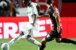 Botafogo sofre volume ofensivo recorde do Vitória em derrota no Brasileirão