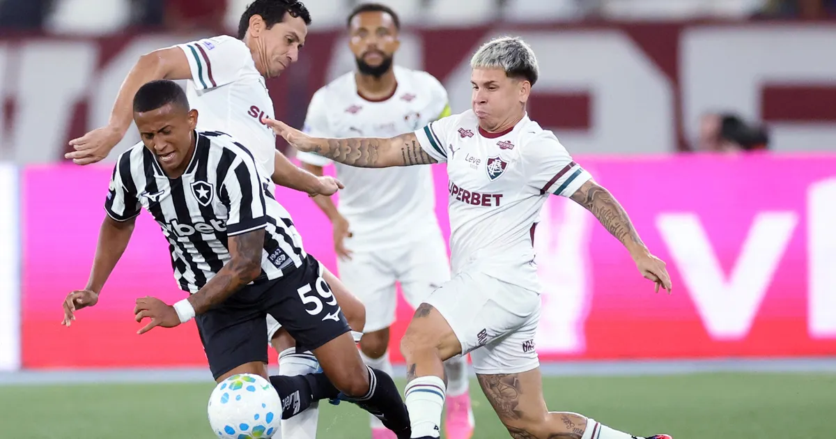 Botafogo tropeça no Nilton Santos e Franclim analisa desempenho da equipe