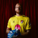 Bournemouth oficializa a chegada do goleiro Michele Di Gregorio por empréstimo