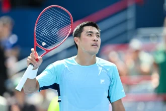 Brandon Nakashima avança em Montreal e supera João Fonseca no ranking da ATP