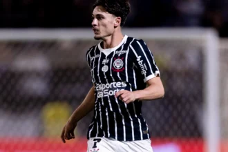 Breno Bidon é desfalque confirmado no Corinthians para o clássico contra o Santos