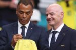 Cafu e Roberto Carlos manifestam apoio a Gianni Infantino em meio à crise na Fifa
