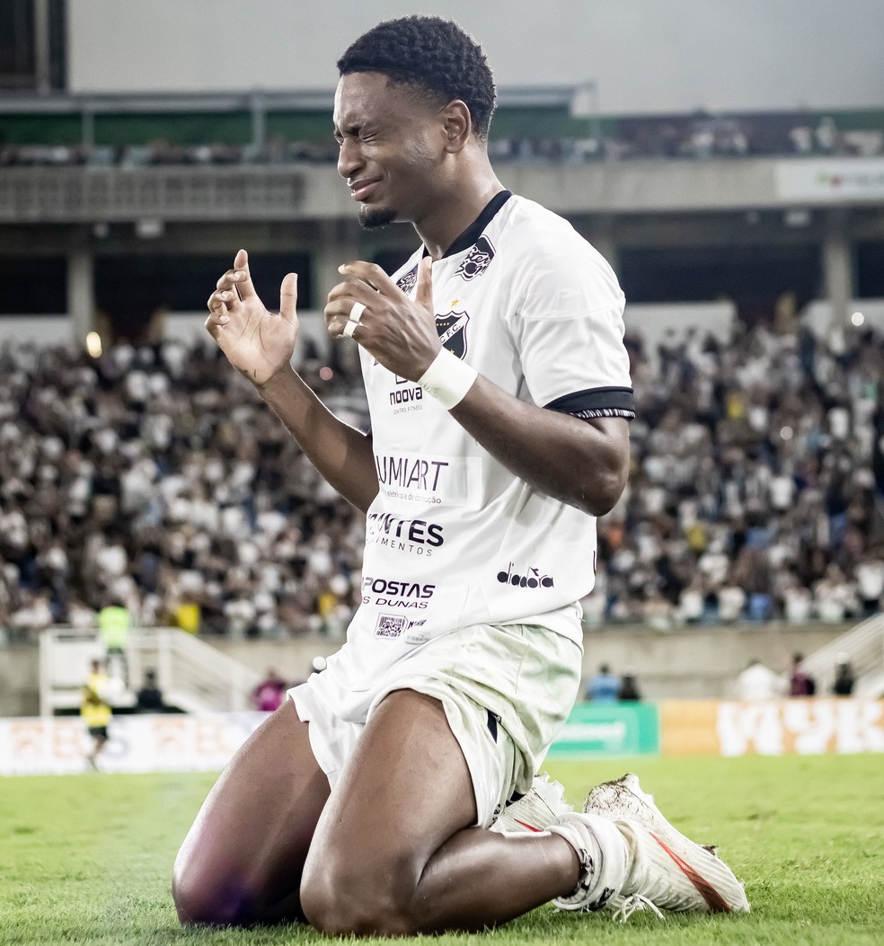 Cayo Tenório celebra acesso do ABC à Série C e projeta título nacional