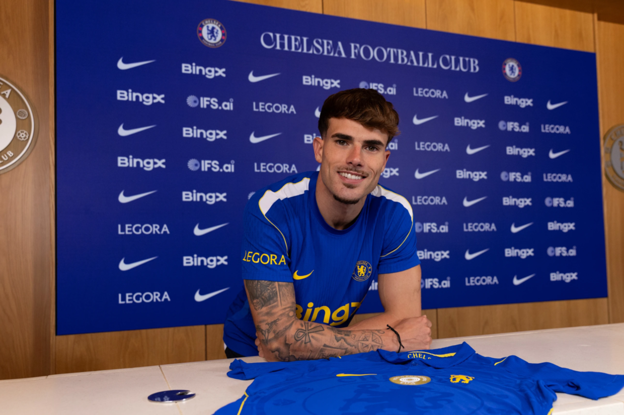 Chelsea oficializa a chegada de Pep Chavarria para reforçar a lateral esquerda