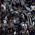 Clássico entre Botafogo e Fluminense atinge marca de 20 mil ingressos vendidos
