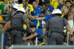 Confronto entre torcedores de Corinthians e Rosario Central termina em detenções