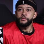 Corinthians aplica multa em Memphis Depay após polêmica com clipe