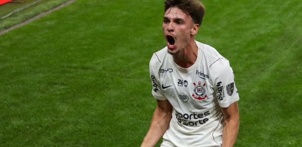 Corinthians avança às quartas da Libertadores e Bidon celebra superação do ceticismo