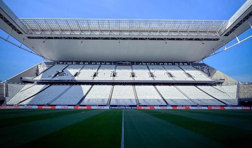 Corinthians e Cruzeiro se enfrentam na Neo Química Arena pelo Brasileirão