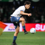 Coritiba vence Corinthians por dois a zero em confronto pelo campeonato
