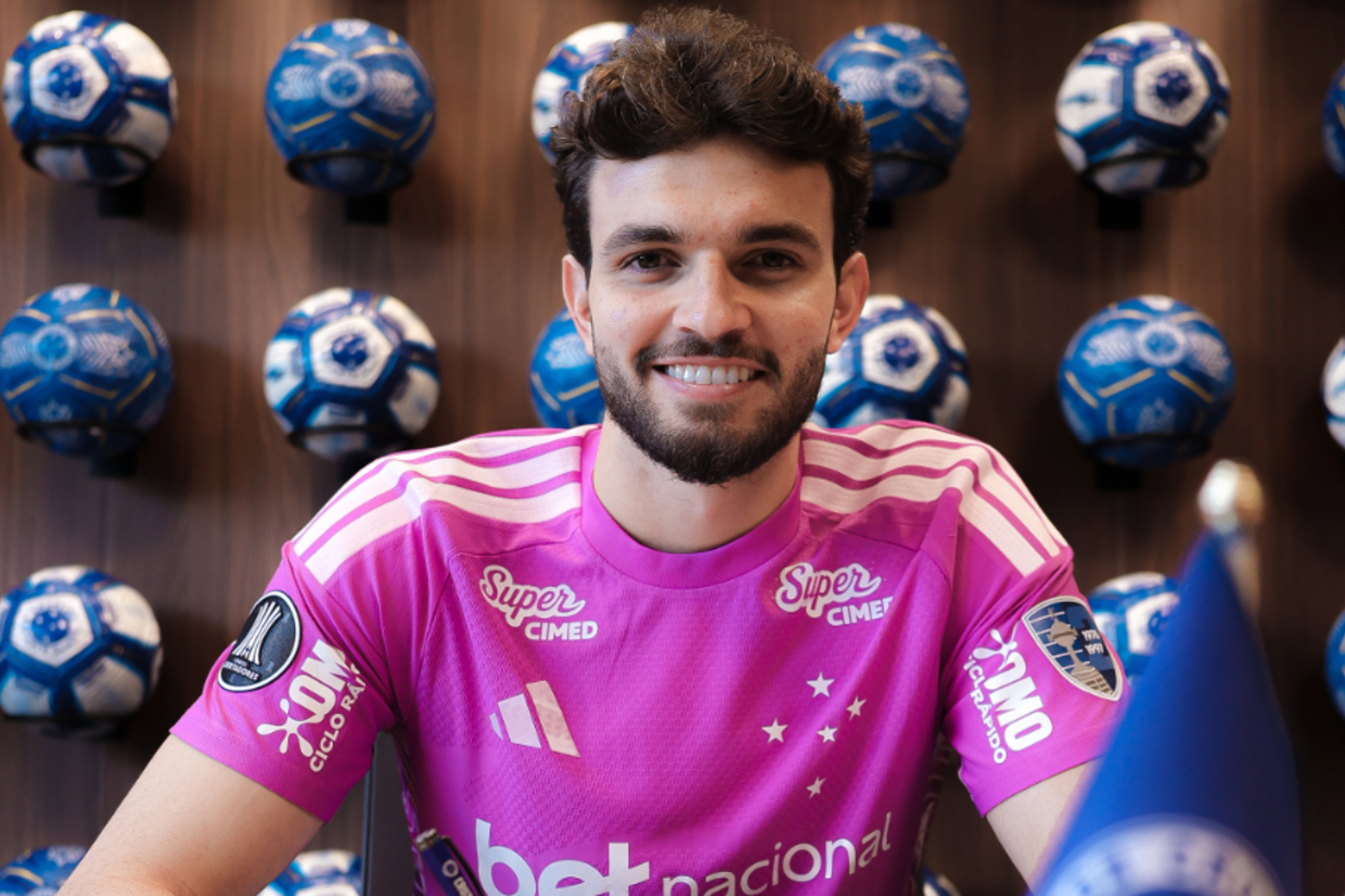 Cruzeiro blinda goleiro Otávio com renovação contratual até 2031