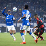 Cruzeiro e Flamengo medem forças em duelo decisivo pela Libertadores