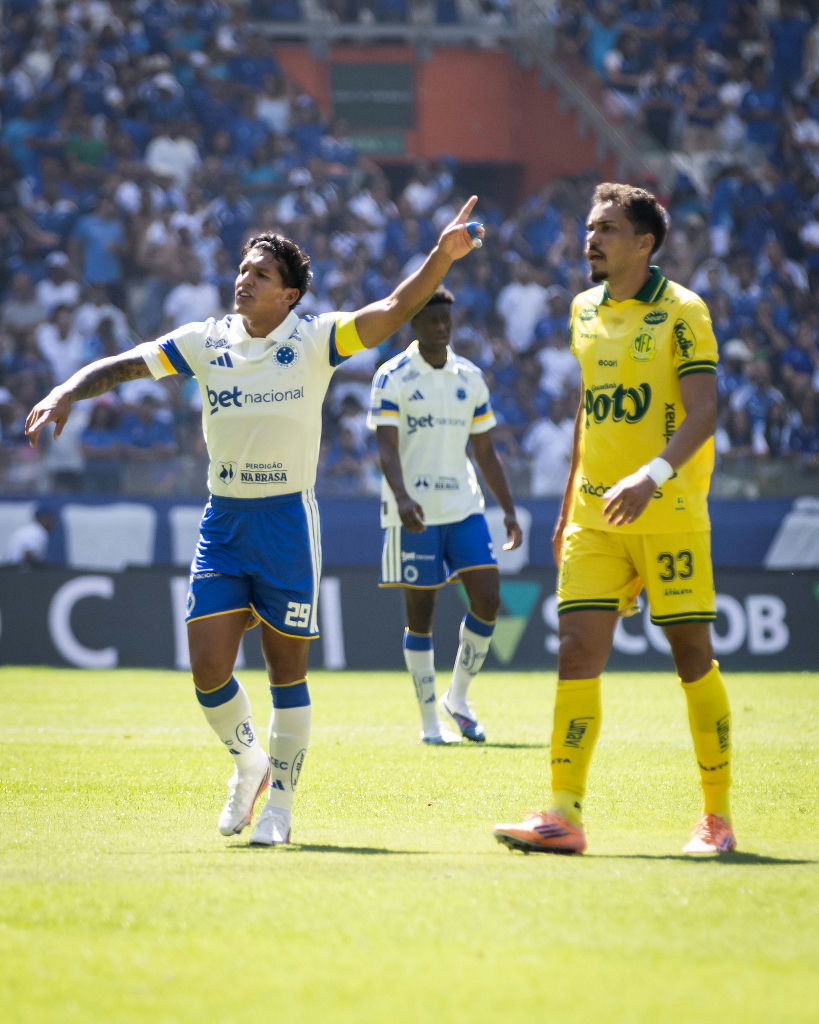Cruzeiro e Mirassol medem forças em confronto decisivo pelo Brasileirão