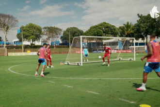Cruzeiro intensifica preparação na Toca da Raposa antes de enfrentar o Corinthians