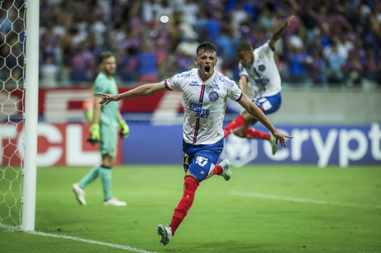 Cruzeiro intensifica tratativas para contratar atacante Lucho Rodríguez