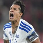 Cruzeiro recebe Flamengo no Mineirão em duelo decisivo pelo Brasileirão