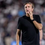 Cuca mantém confiança no trabalho após derrota do Santos e cita peso da ausência de Neymar