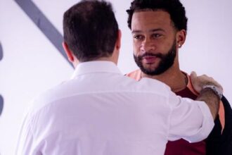 Curtida de Marcelo Paz em vídeo de Memphis Depay gera crise interna no Corinthians