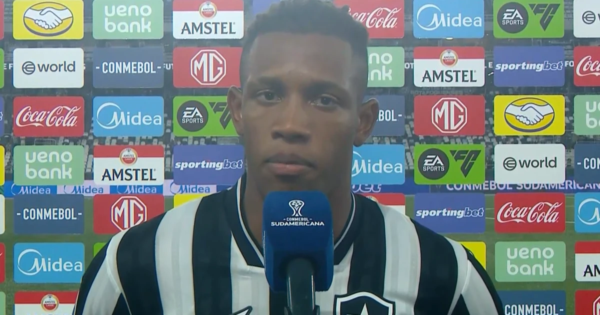 Danilo assume responsabilidade após eliminação do Botafogo na Sul-americana